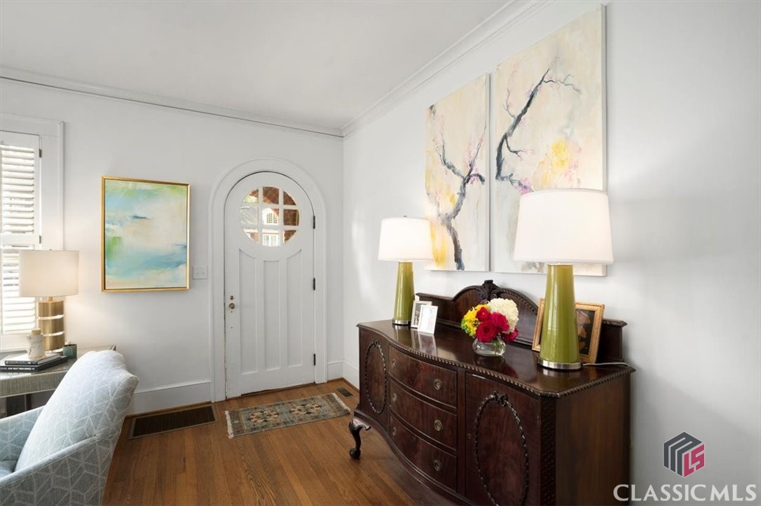 221 University Drive