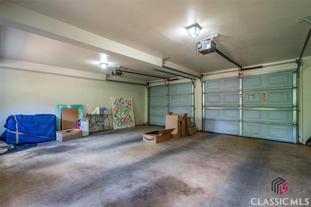 221 University Drive