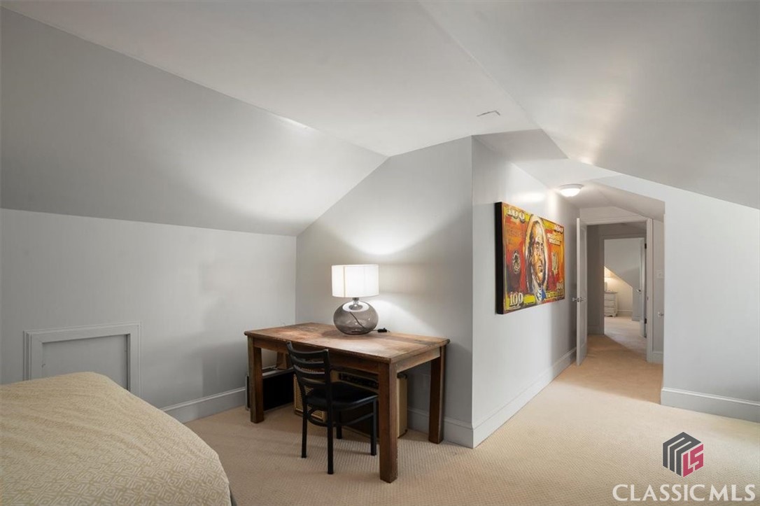 221 University Drive