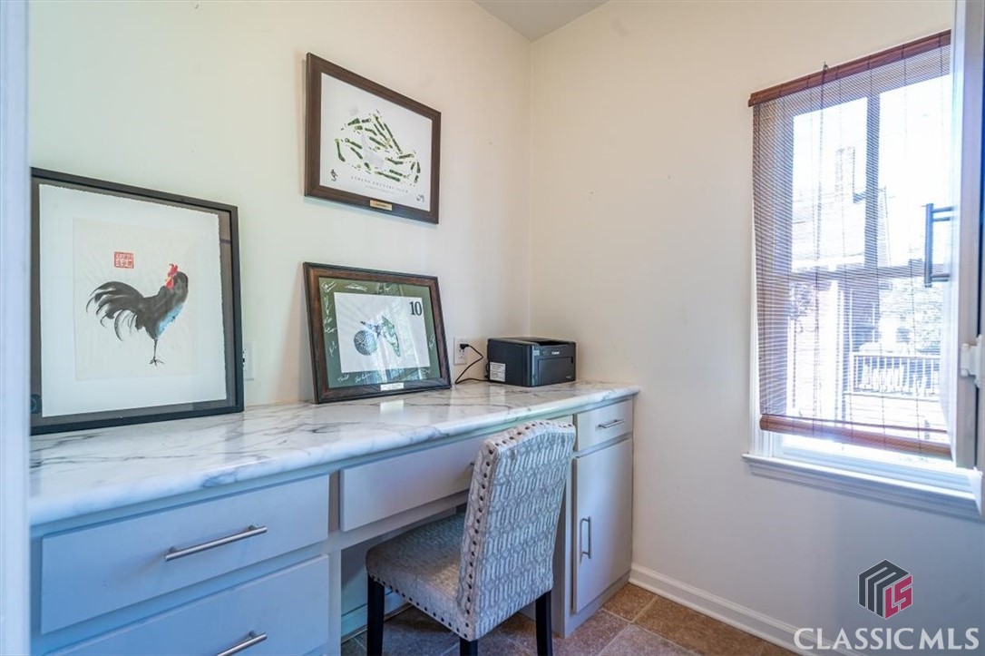 221 University Drive