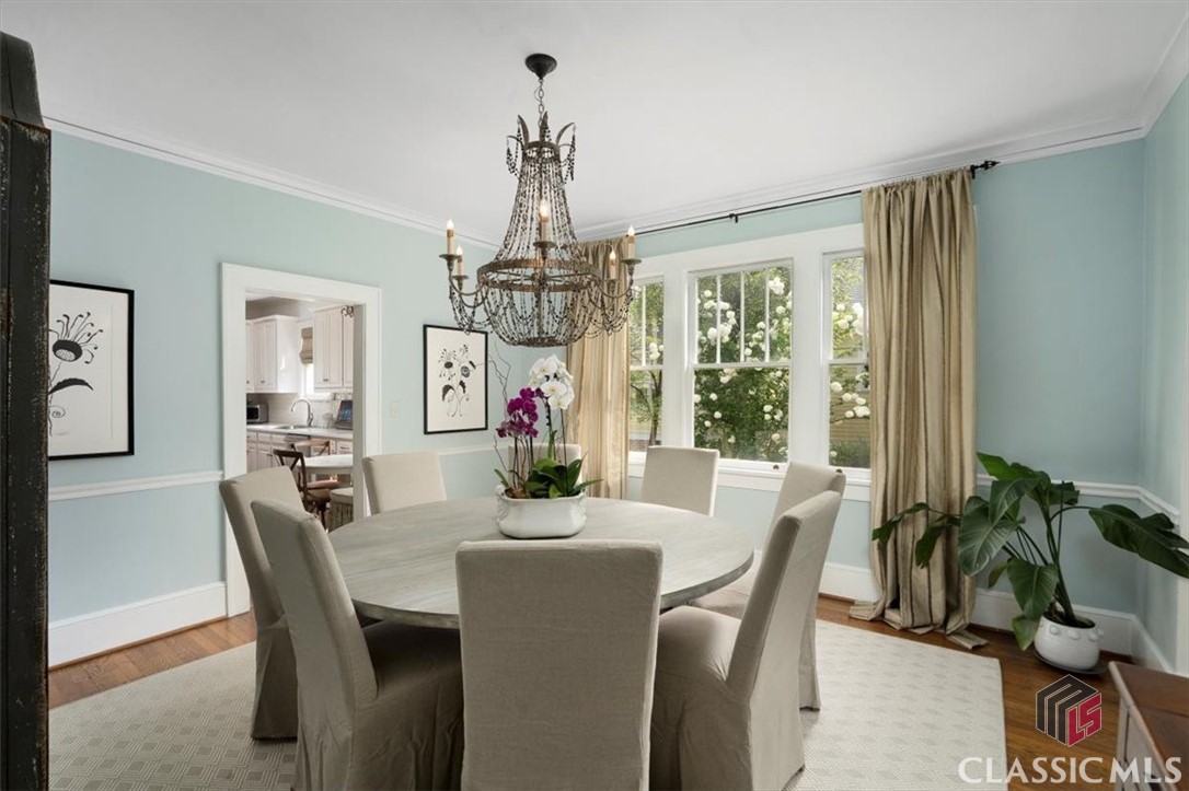 221 University Drive