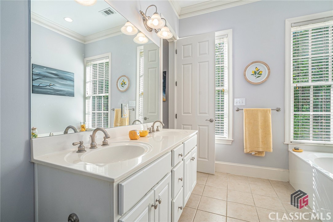 100 Ansonborough Lane 803