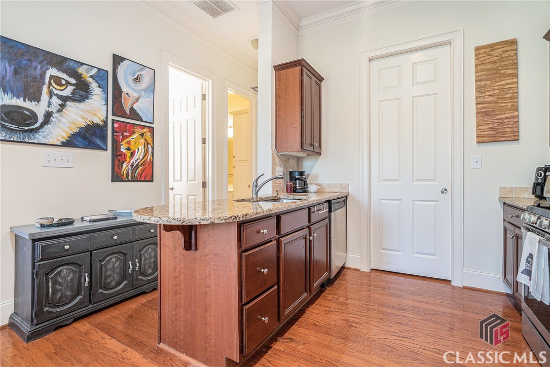 100 Ansonborough Lane 803