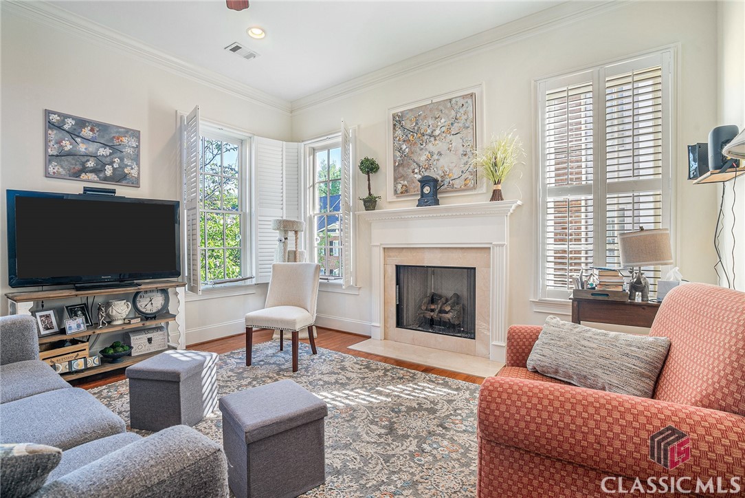 100 Ansonborough Lane 803