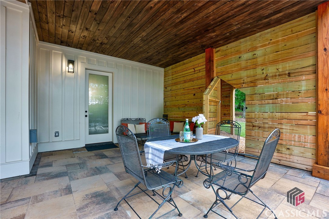733 Bear Creek Lane