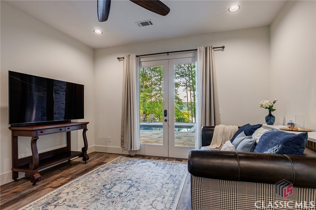 733 Bear Creek Lane