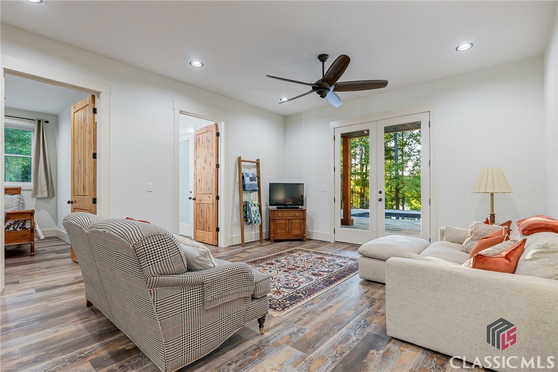 733 Bear Creek Lane