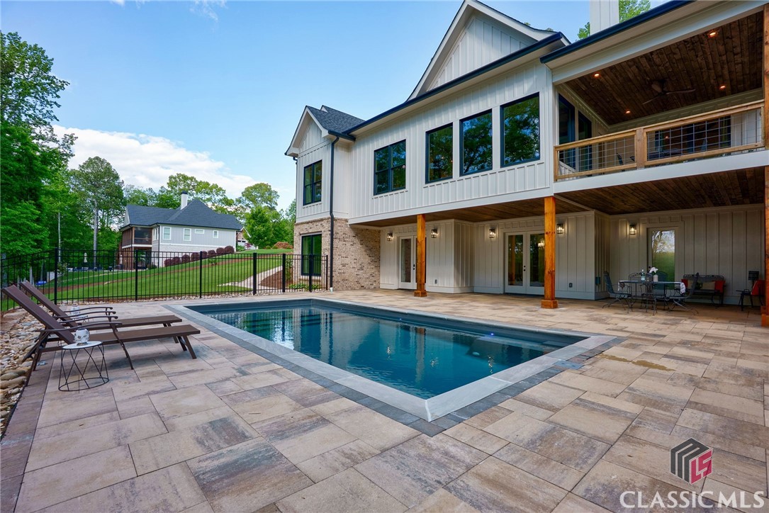 733 Bear Creek Lane