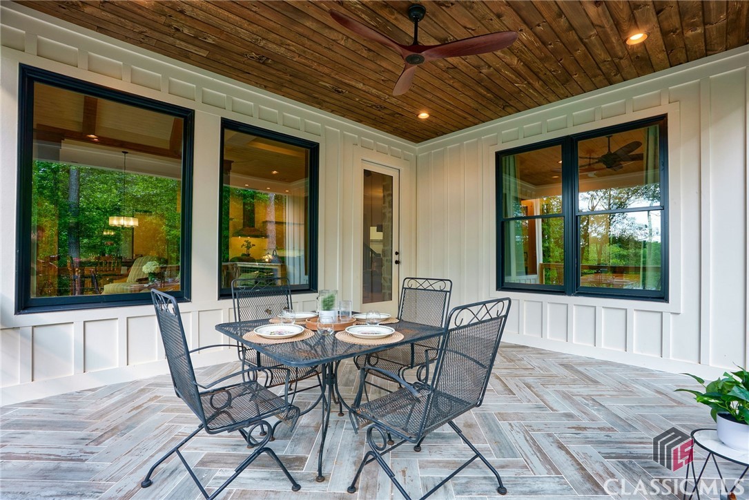 733 Bear Creek Lane