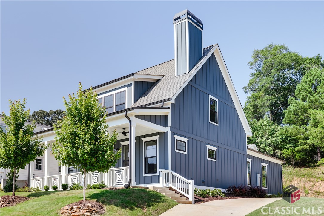 213 Highpointe Lane