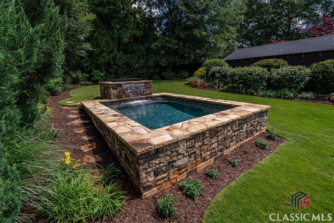 430 Milledge Circle