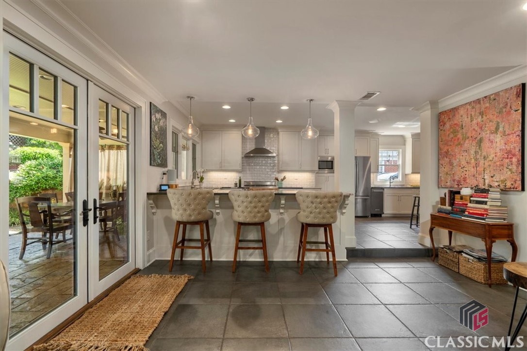430 Milledge Circle