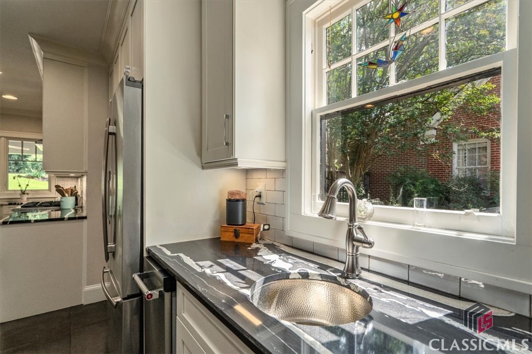 430 Milledge Circle