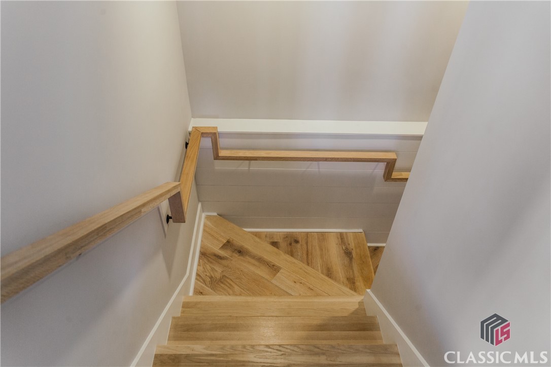 200 Highpointe Lane