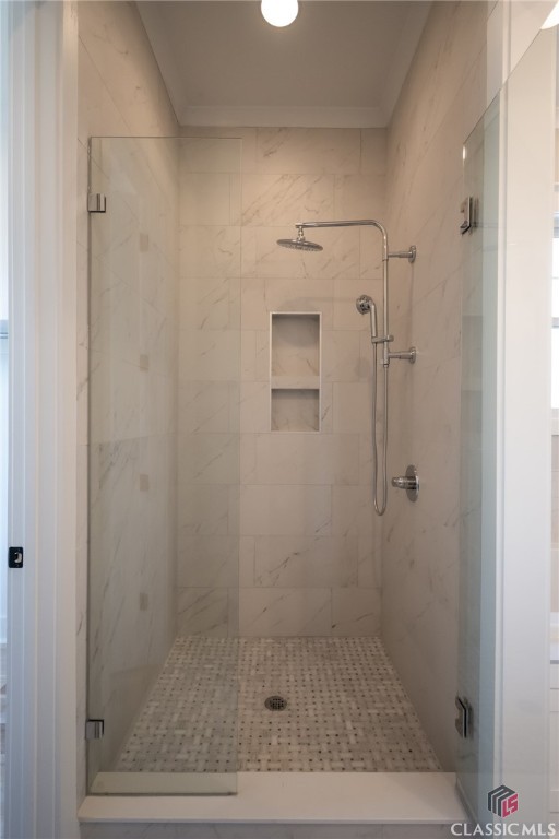 200 Highpointe Lane
