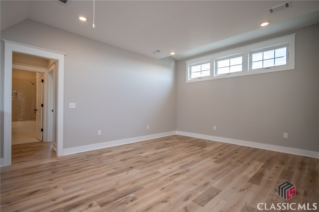200 Highpointe Lane