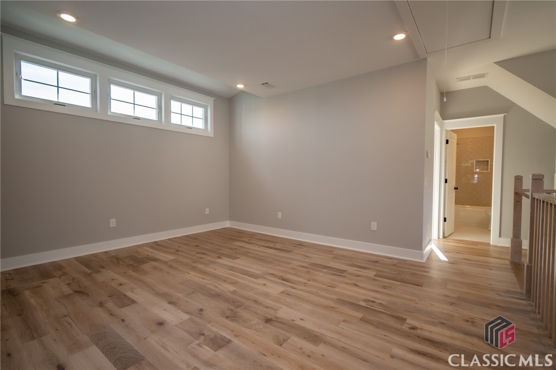 200 Highpointe Lane