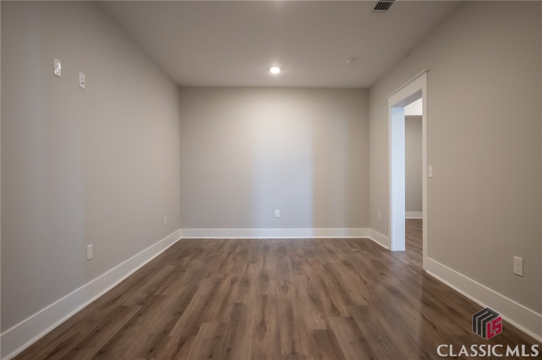 220 Highpointe Lane