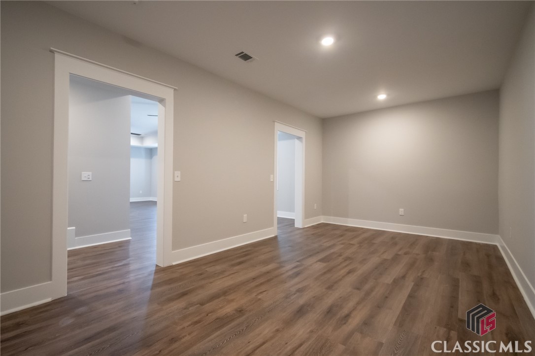 220 Highpointe Lane