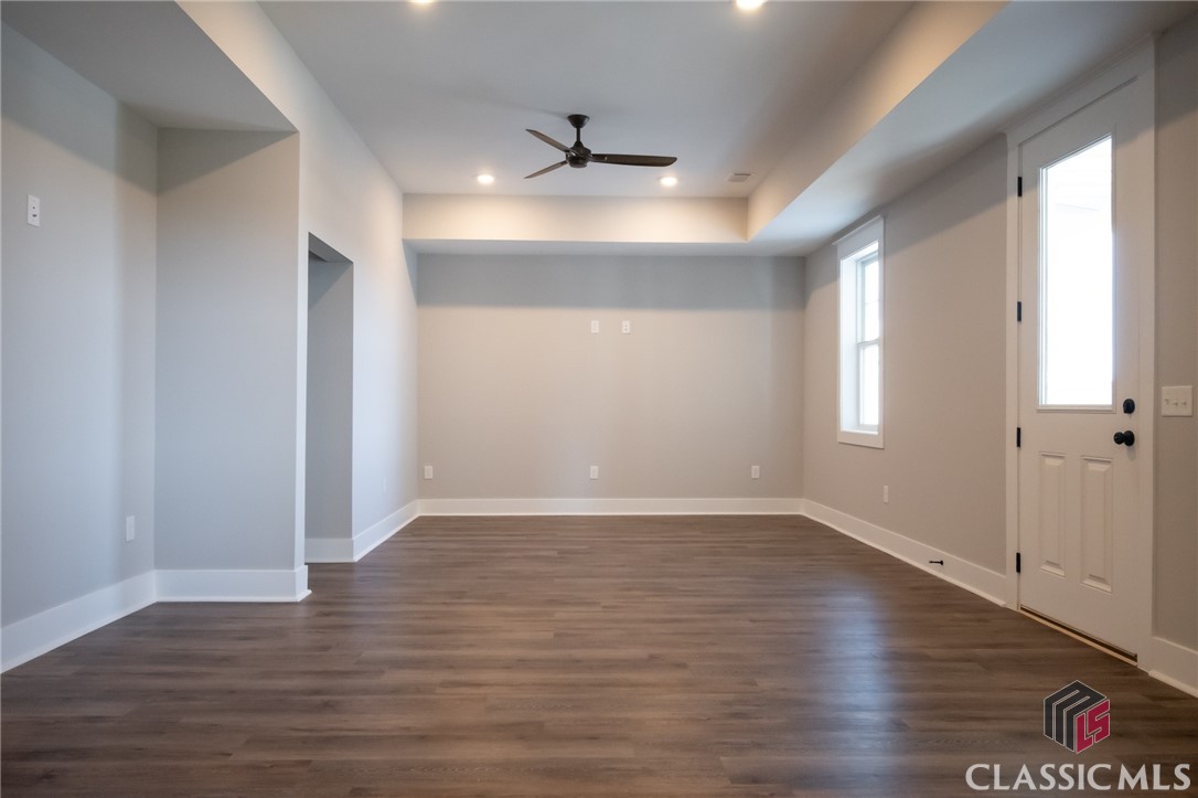 220 Highpointe Lane