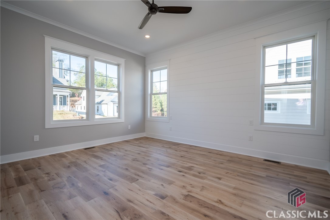 220 Highpointe Lane