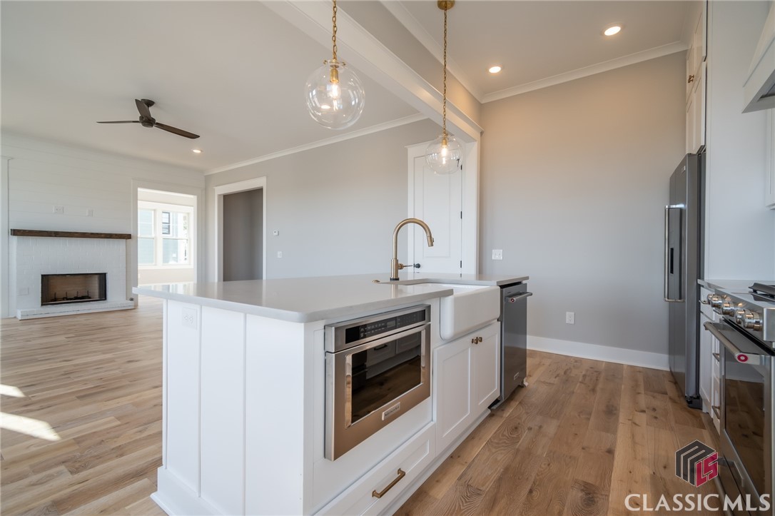 220 Highpointe Lane