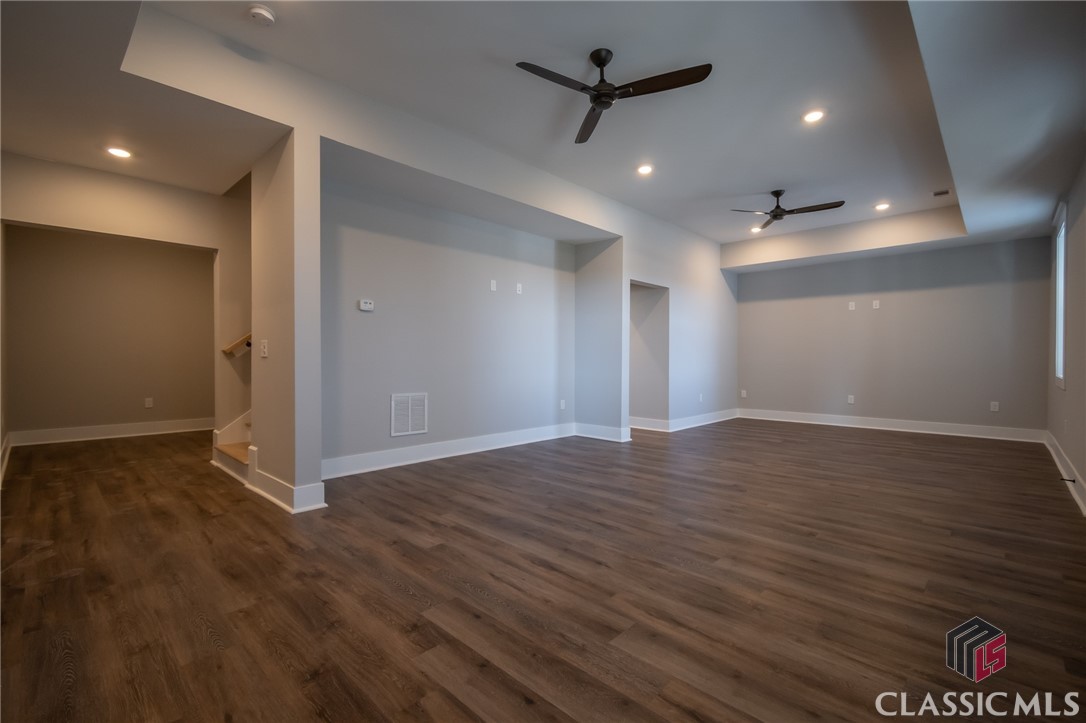 220 Highpointe Lane
