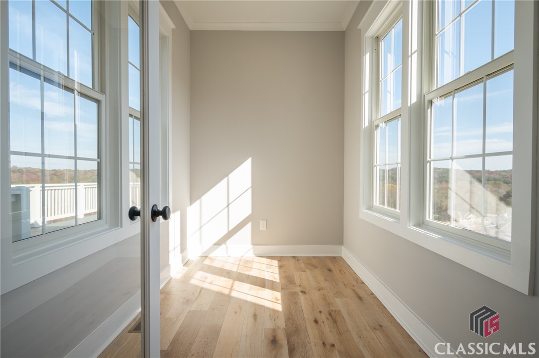 250 Highpointe Lane