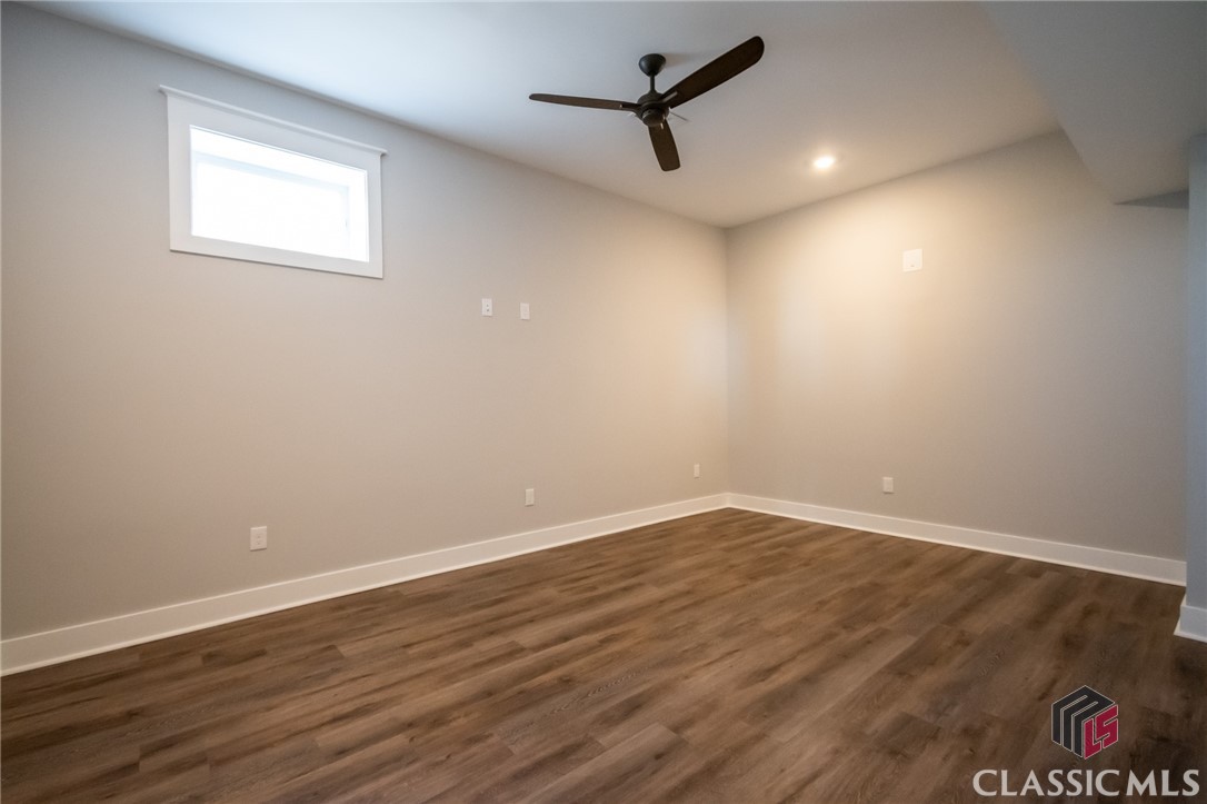 250 Highpointe Lane