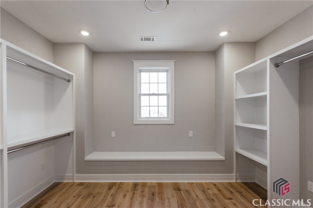 250 Highpointe Lane