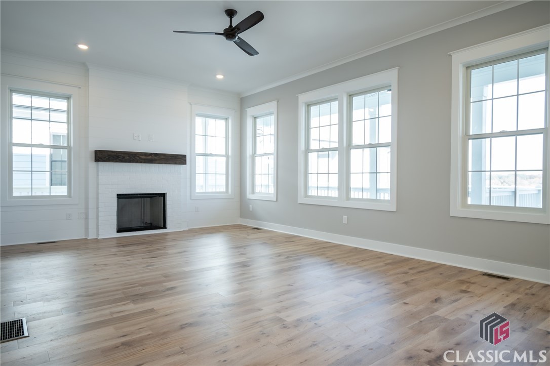 250 Highpointe Lane