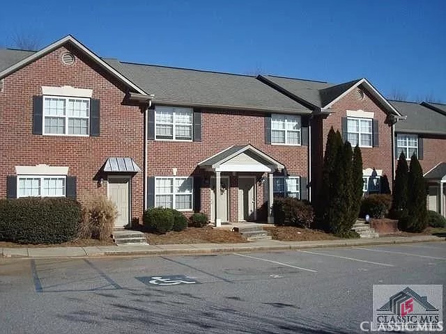 460 Barnett Shoals Road 3E