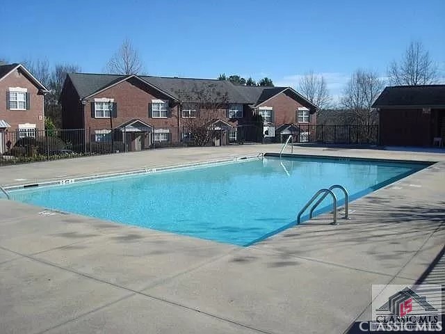 460 Barnett Shoals Road 3E
