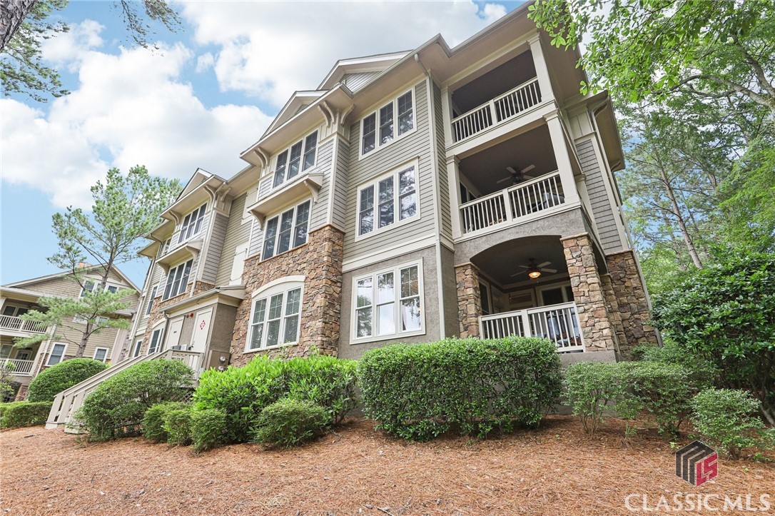 1010 Creekside A