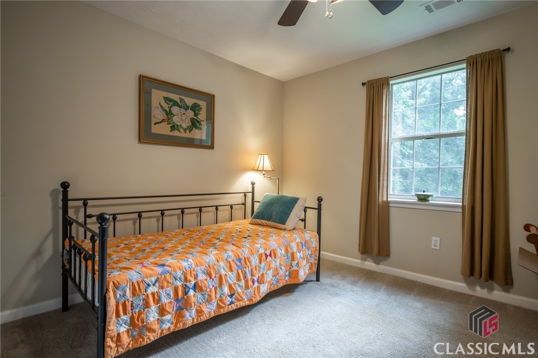 210 Big Oak Circle