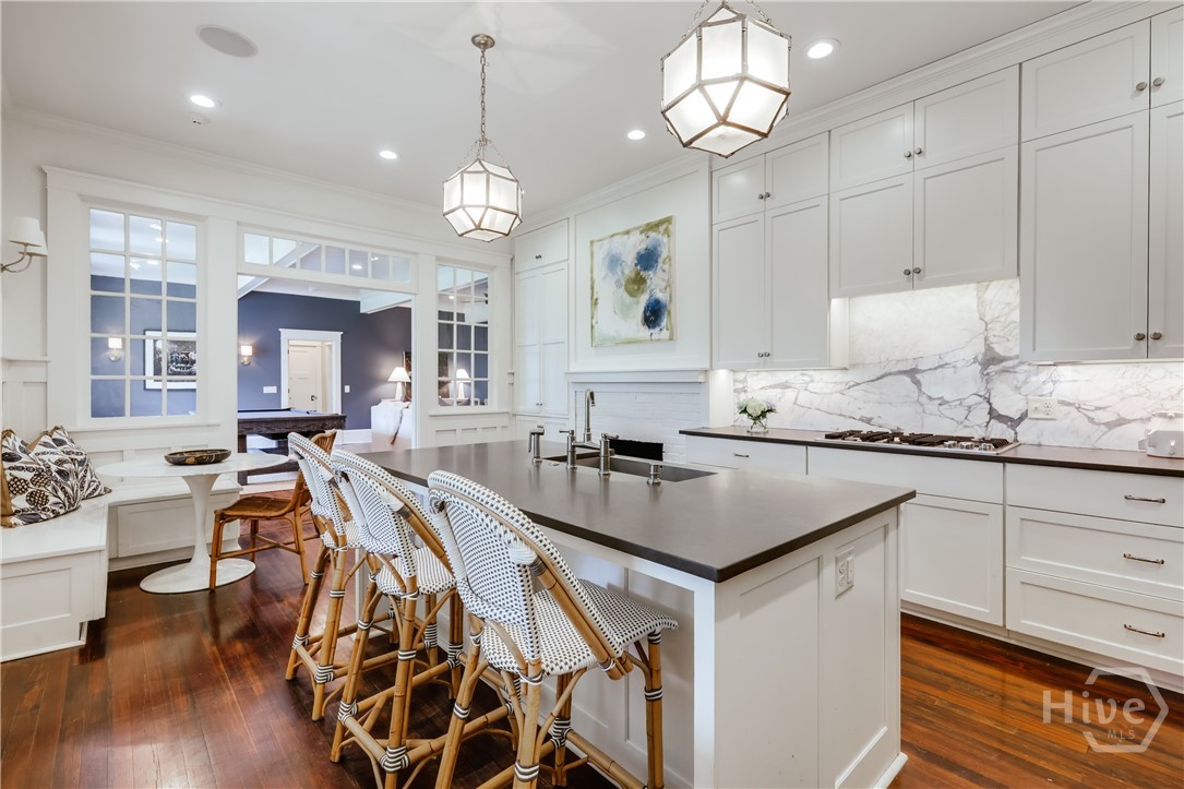 1070 Milledge Avenue