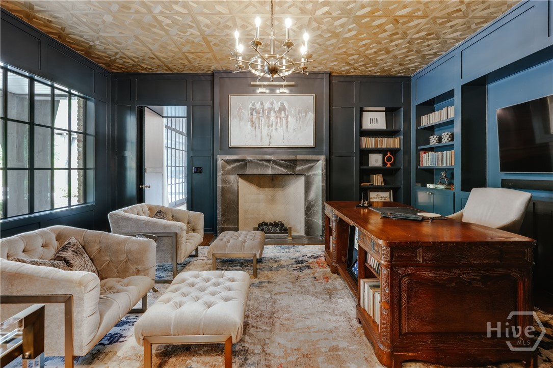 1070 Milledge Avenue