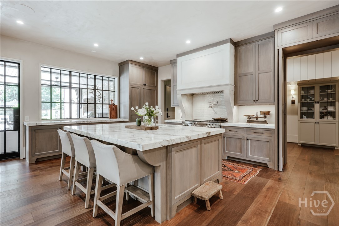 1070 Milledge Avenue