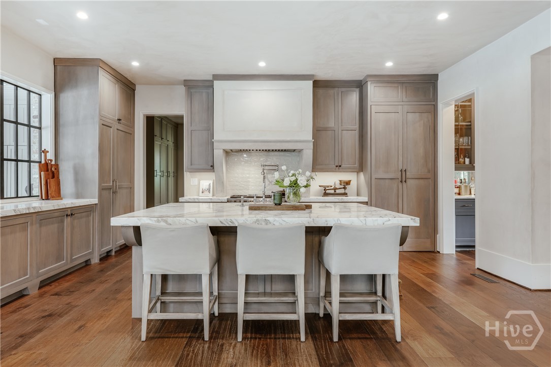 1070 Milledge Avenue