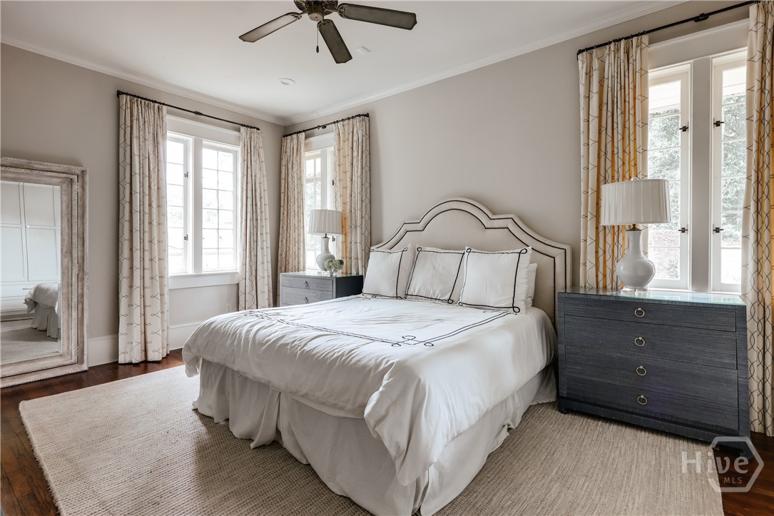 1070 Milledge Avenue