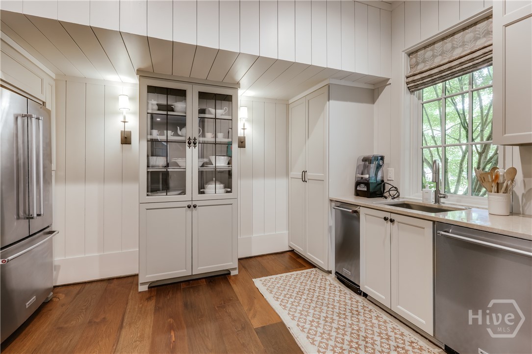 1070 Milledge Avenue