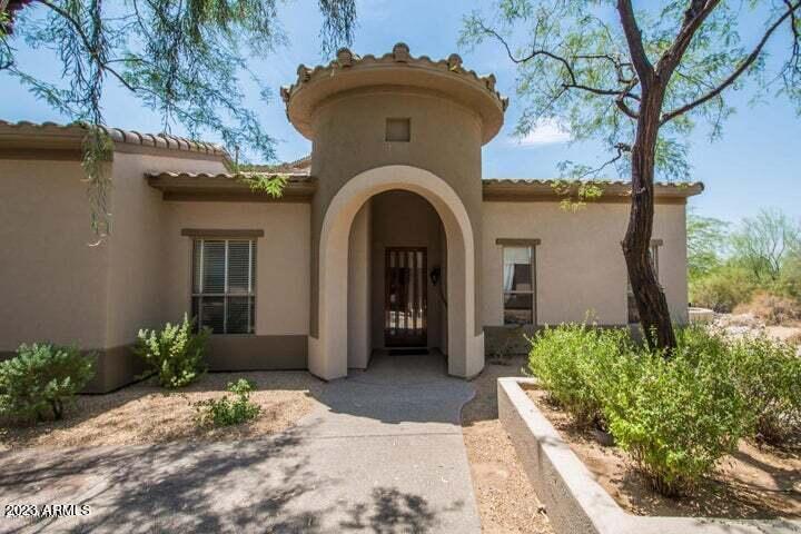 20802 N Grayhawk Drive Unit: 1156