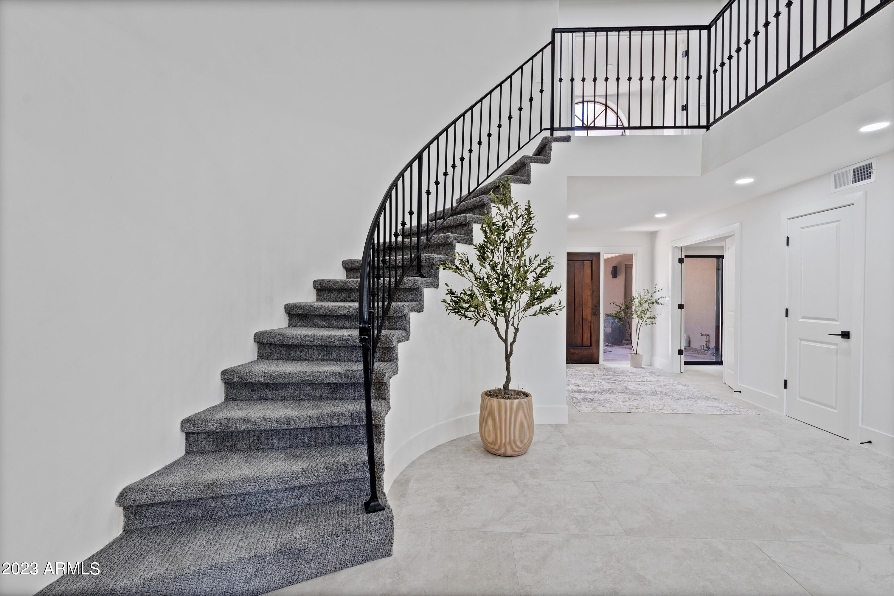 8568 N 84TH Place