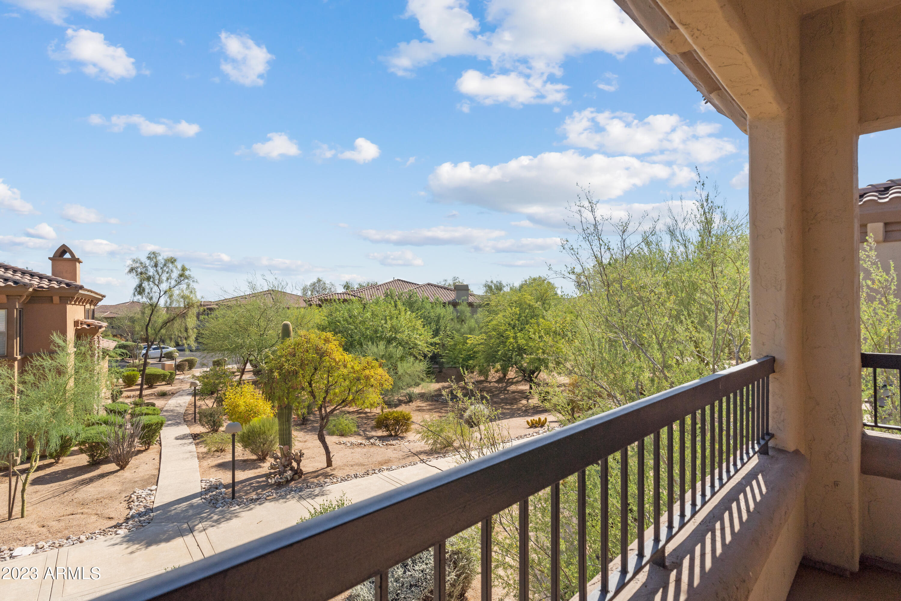 19700 N 76TH Street Unit: 2169