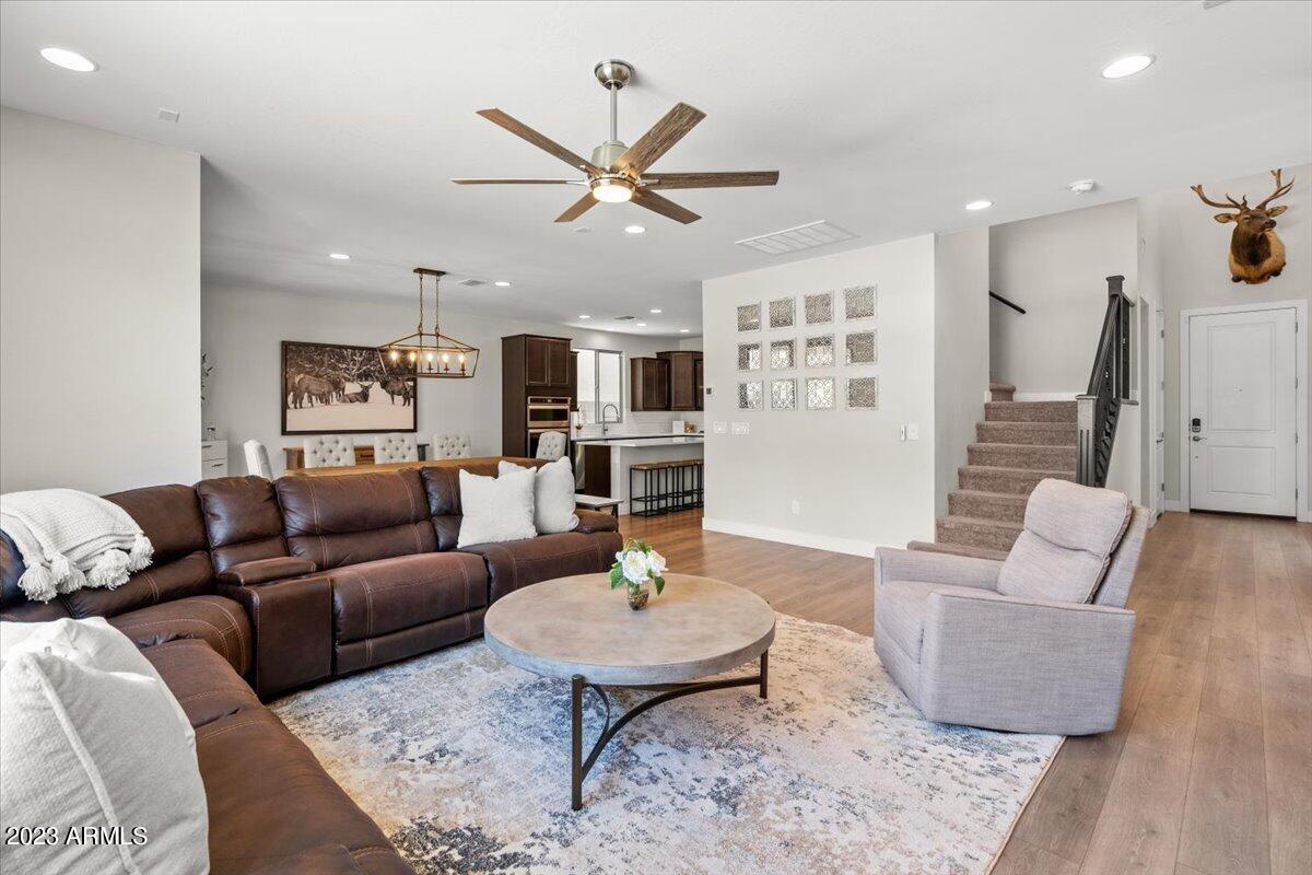 3128 E Tina Drive
