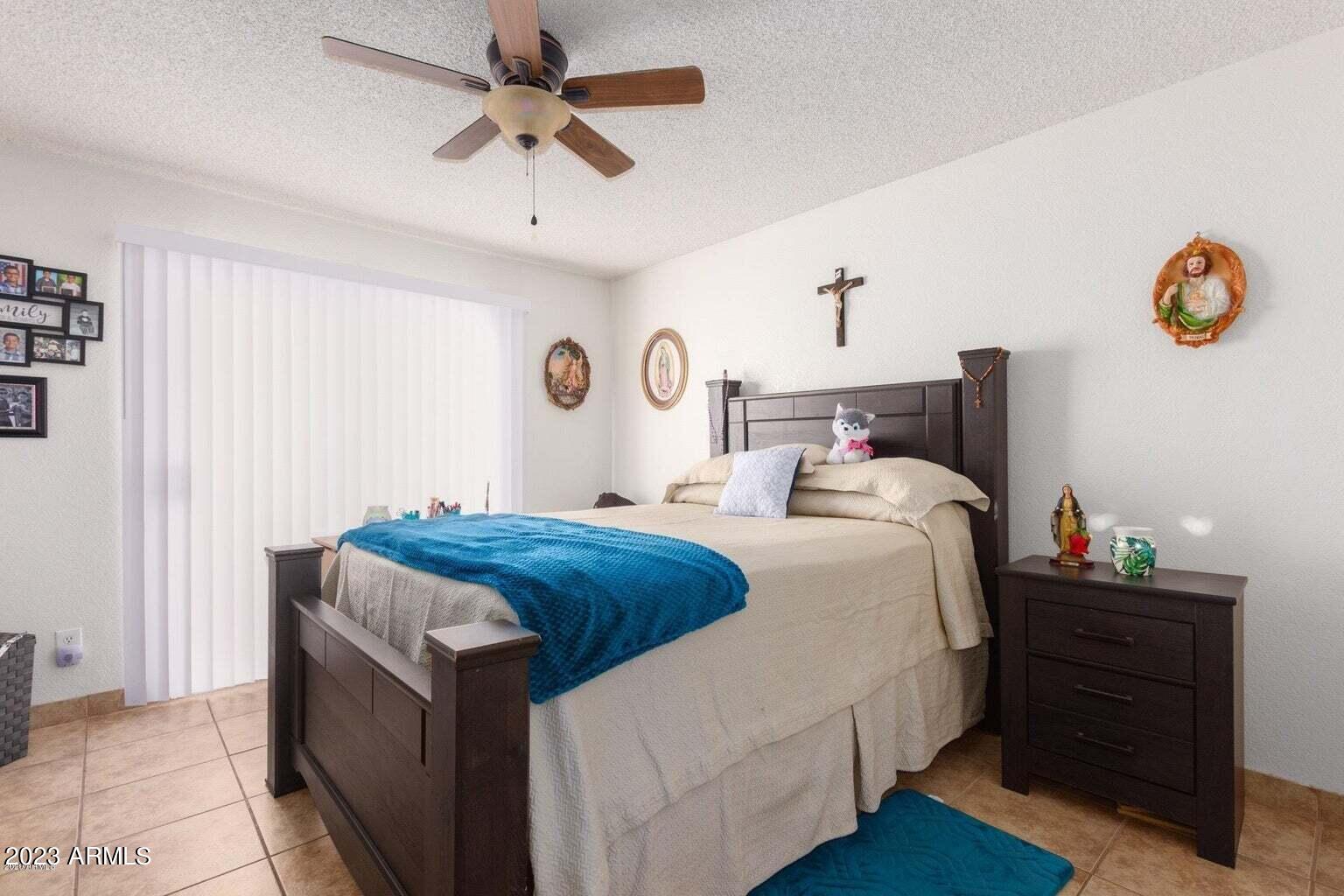 4730 W NORTHERN Avenue, 1143