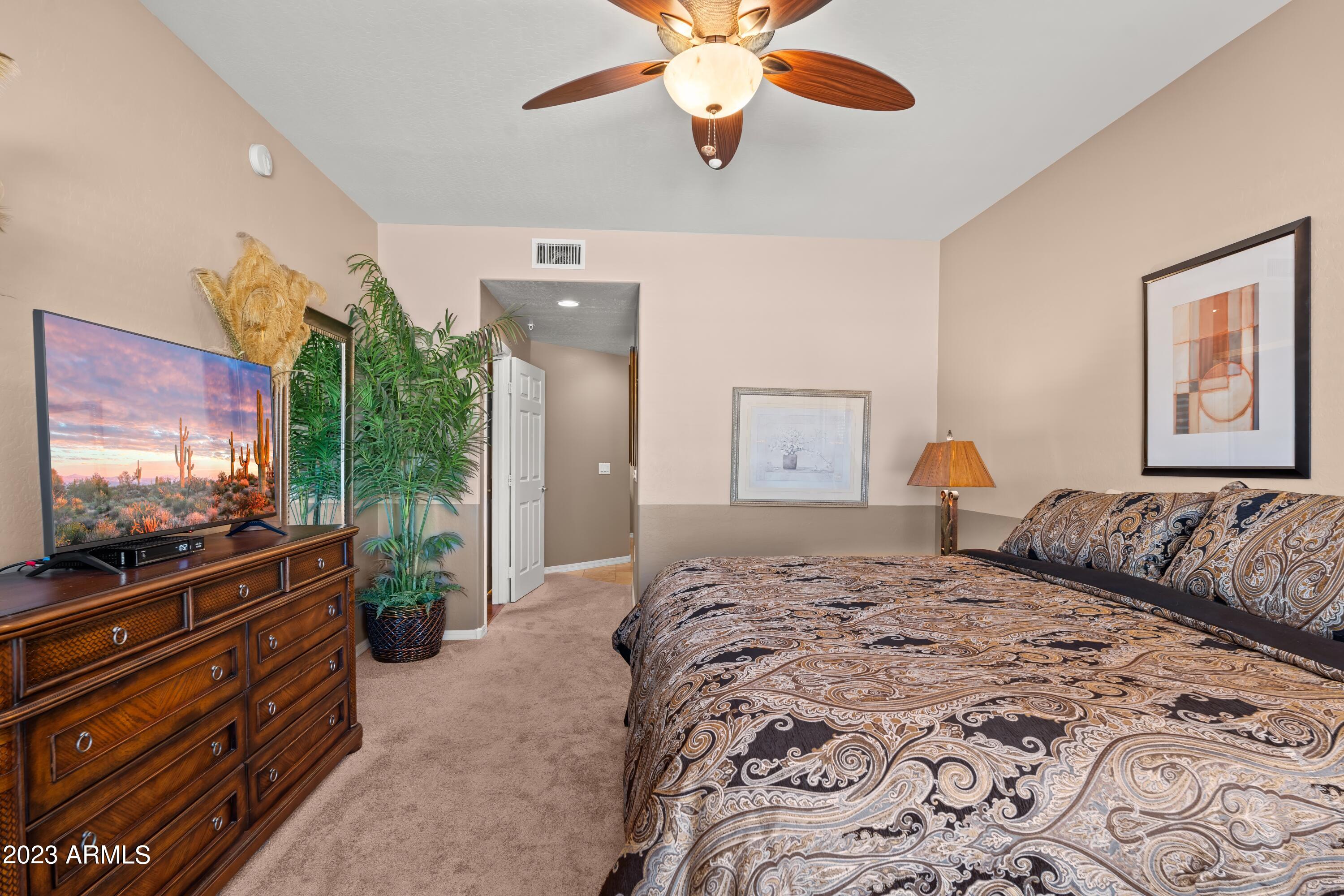 20121 N 76TH Street Unit: 1011