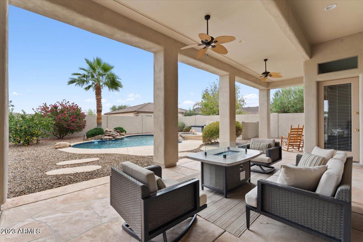 2309 E DRY WOOD Road