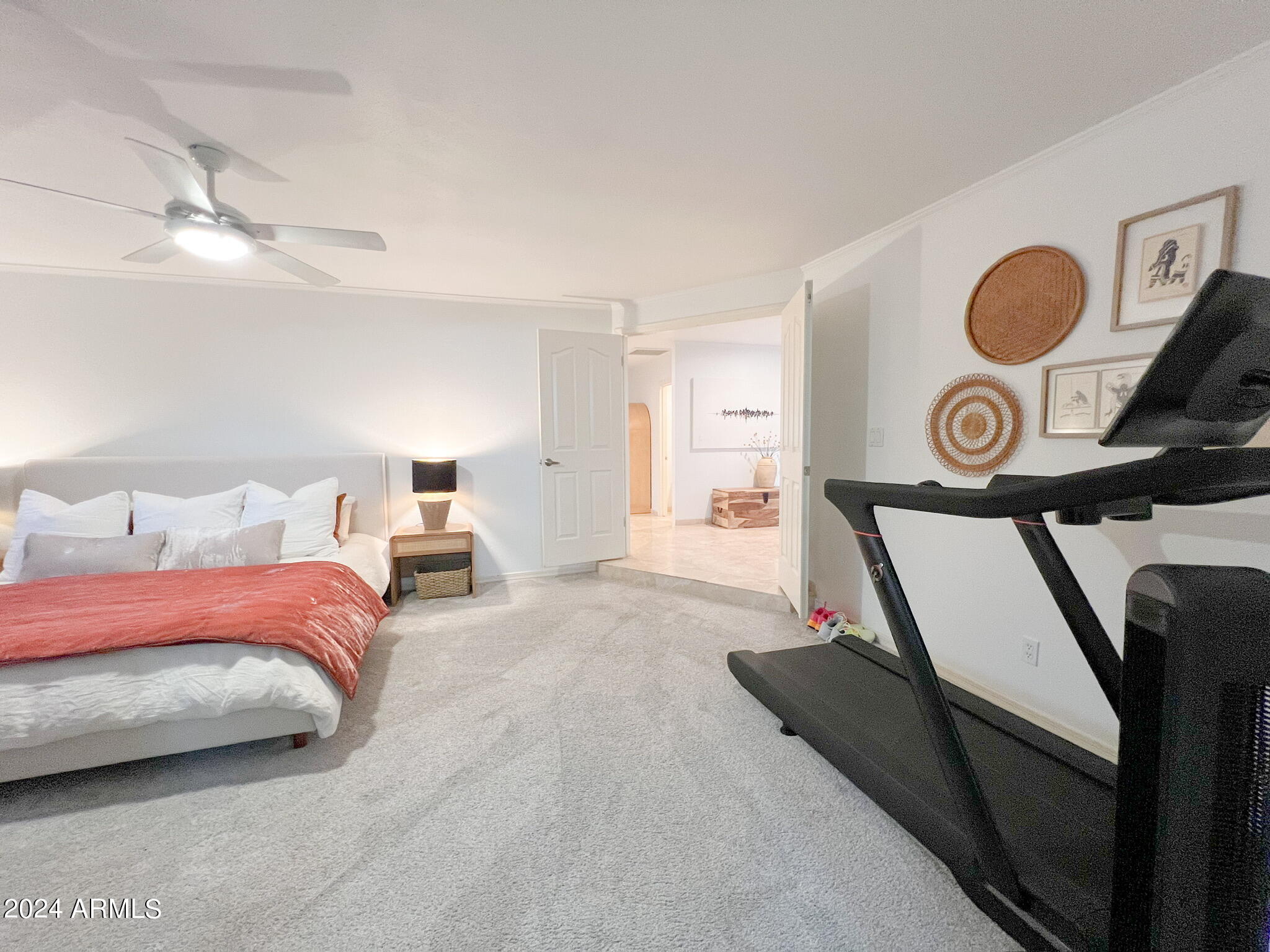 9422 N ARROYA VISTA Drive E