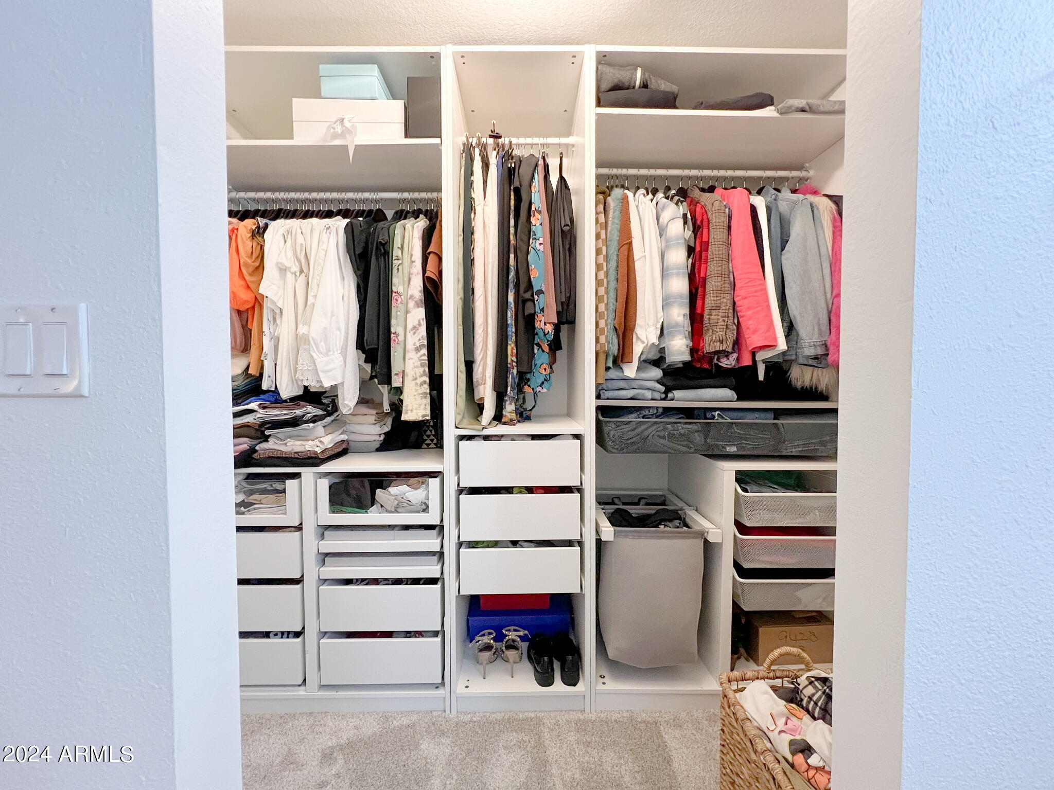 9422 N ARROYA VISTA Drive E